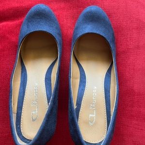 CL by Laundry wedge pumps